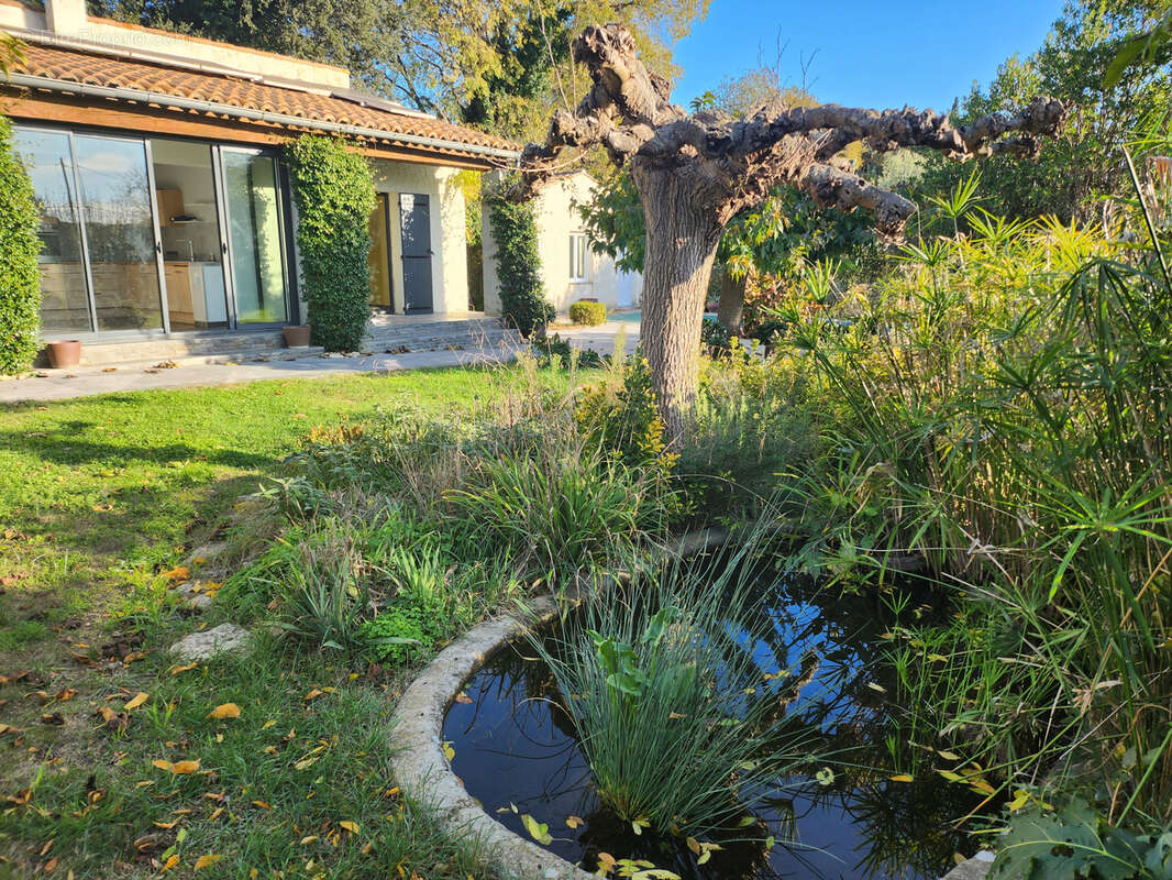 Maison à UZES