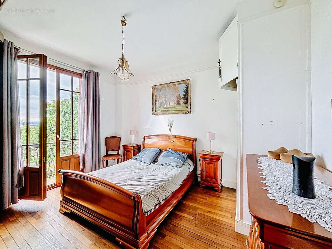 Maison à CREGY-LES-MEAUX