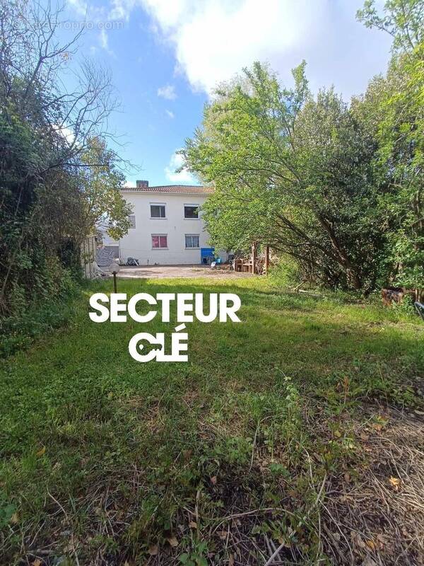 Maison à LE BOUSCAT