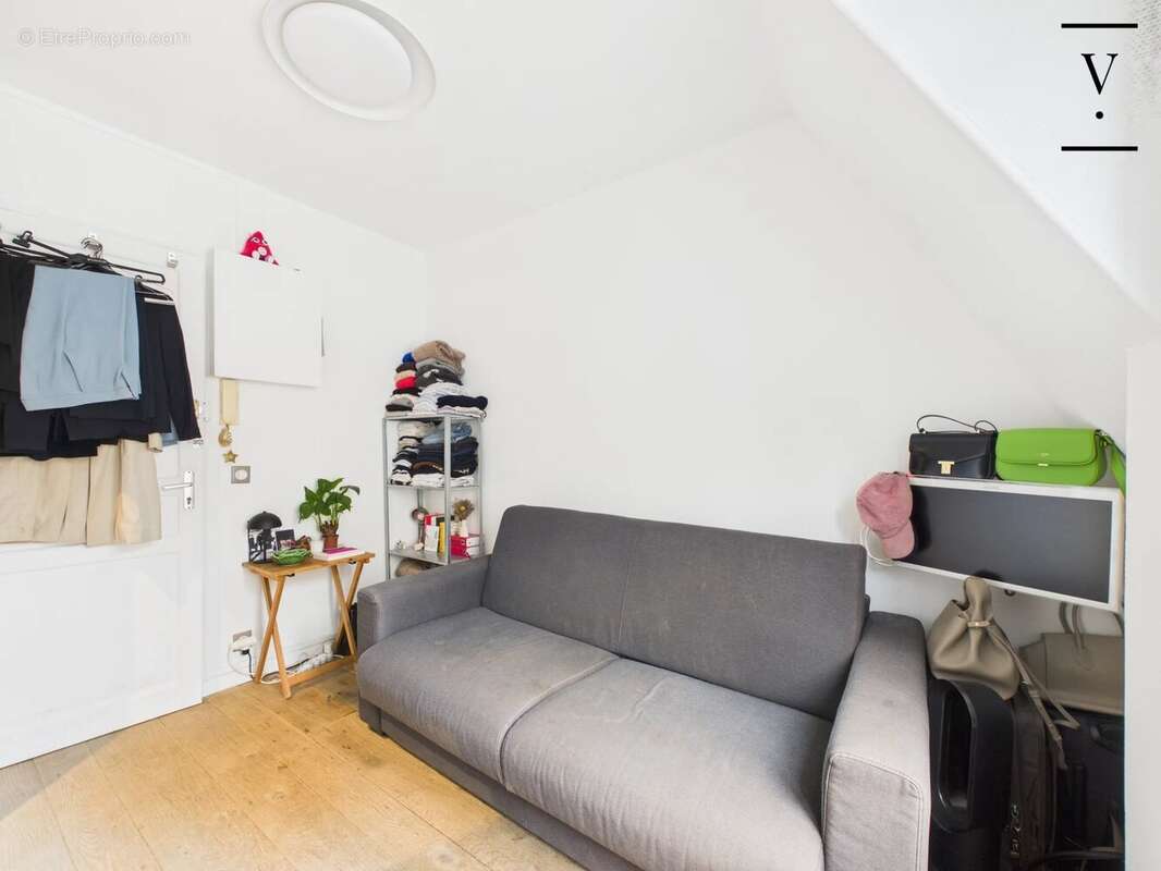 Appartement à PARIS-7E