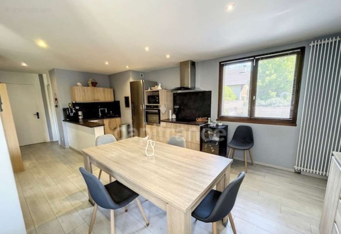 A vendre, En Maurienne, appartement T6, Balcon, Garage, Cave, Résidence sécurisée - photo 11