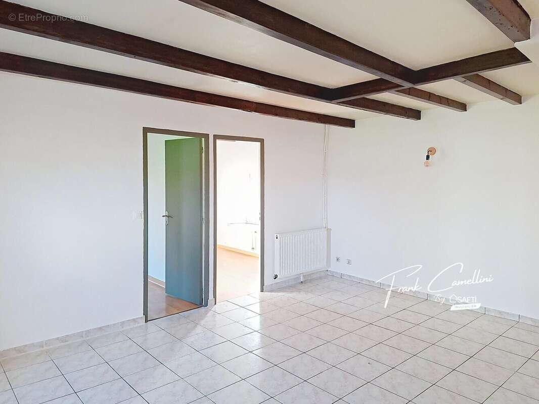 Maison 140 m² à Brelidy  - photo 7