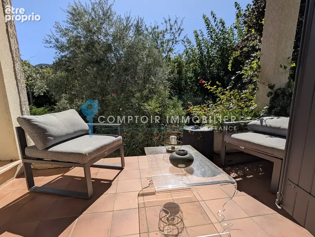 Dept 84 - MAUBEC - Maison de 122 m2 avec piscine et 2 garages sur un terrain de 1 234 m2 - photo 28
