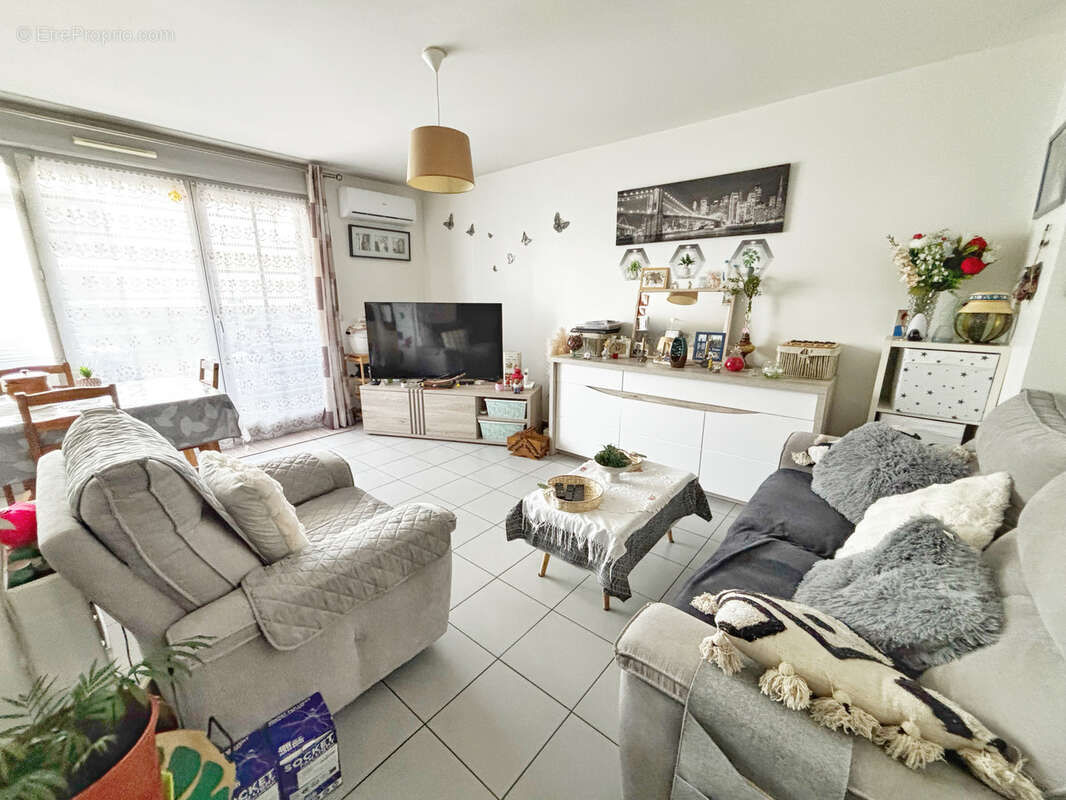 Appartement à VENISSIEUX