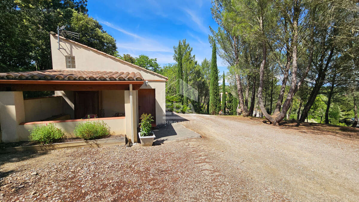 Maison à LA DIGNE-D'AMONT