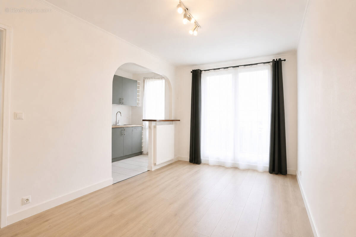 Appartement à EPINAY-SUR-SEINE