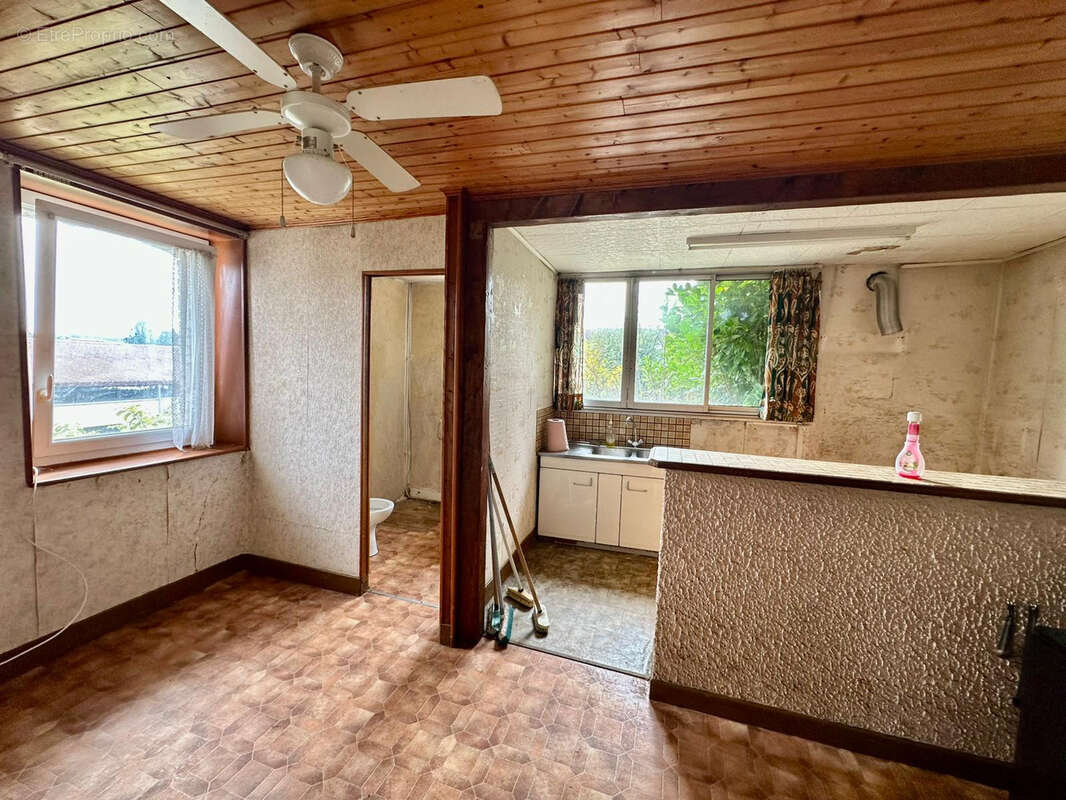 Maison à AILLEVILLERS-ET-LYAUMONT