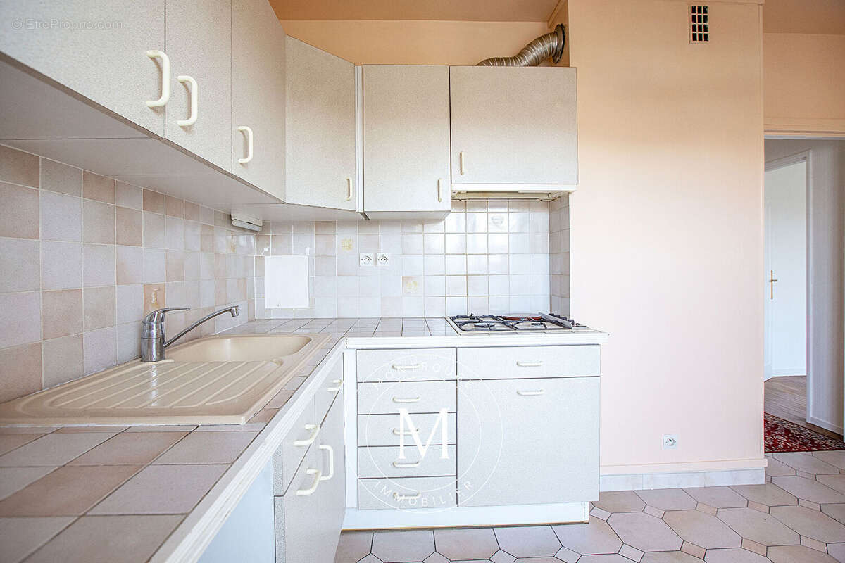 Appartement à MONTROUGE