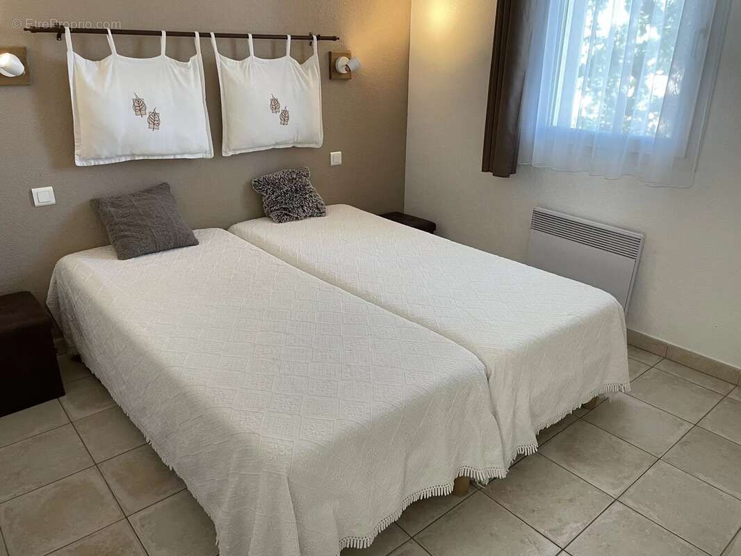 Maison à CABRIERES-D'AVIGNON