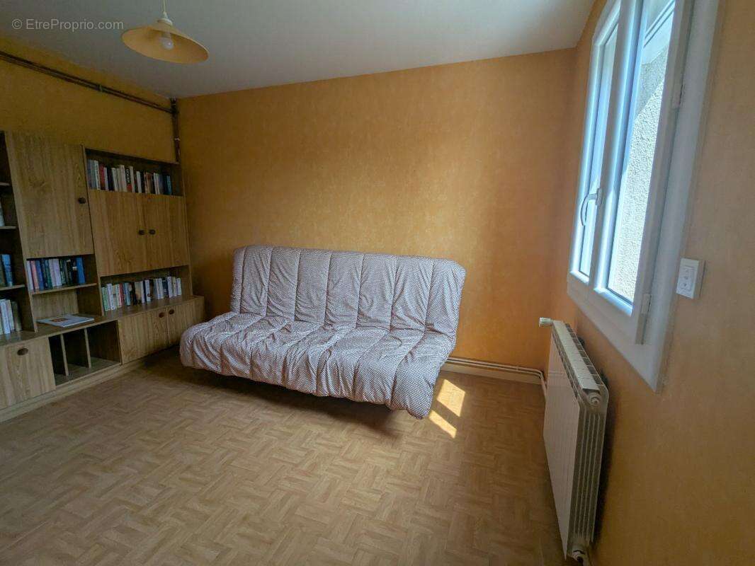 Maison à LISSAC-ET-MOURET