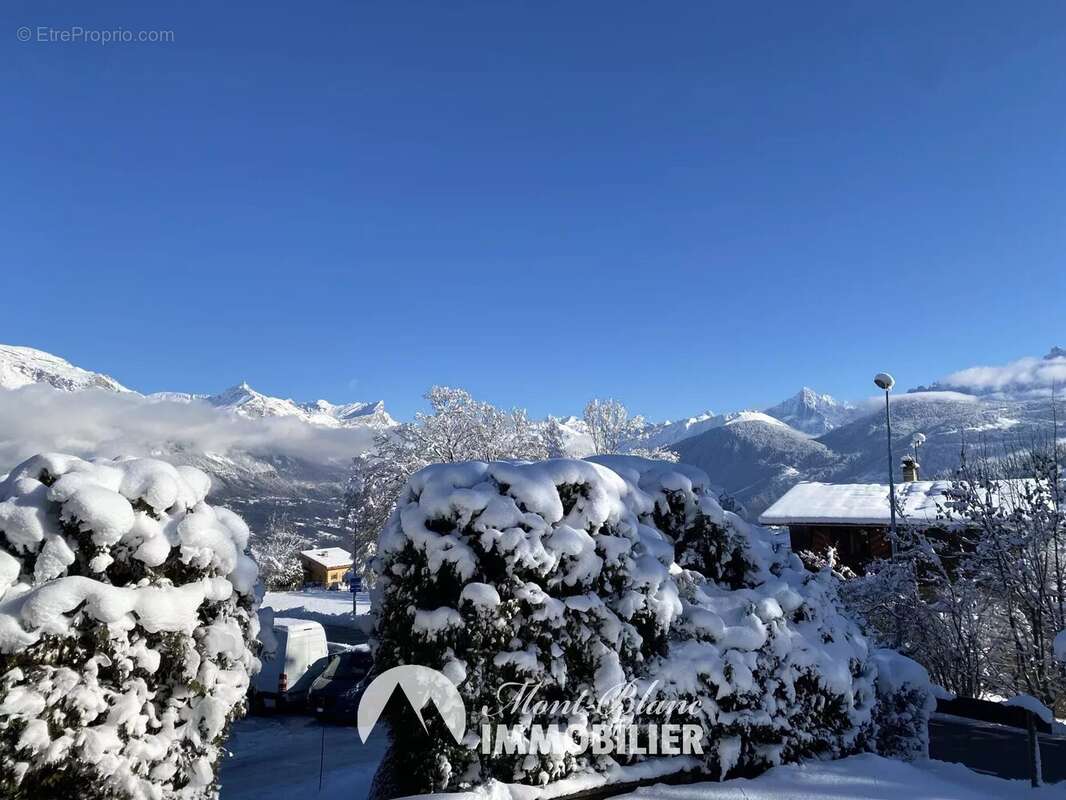 Appartement à COMBLOUX