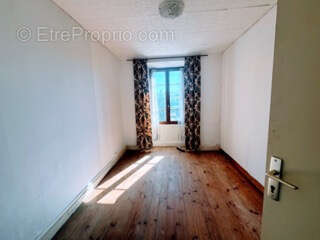 Appartement à BORT-LES-ORGUES