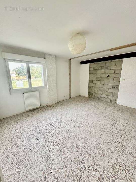 Maison à GRAYAN-ET-L&#039;HOPITAL