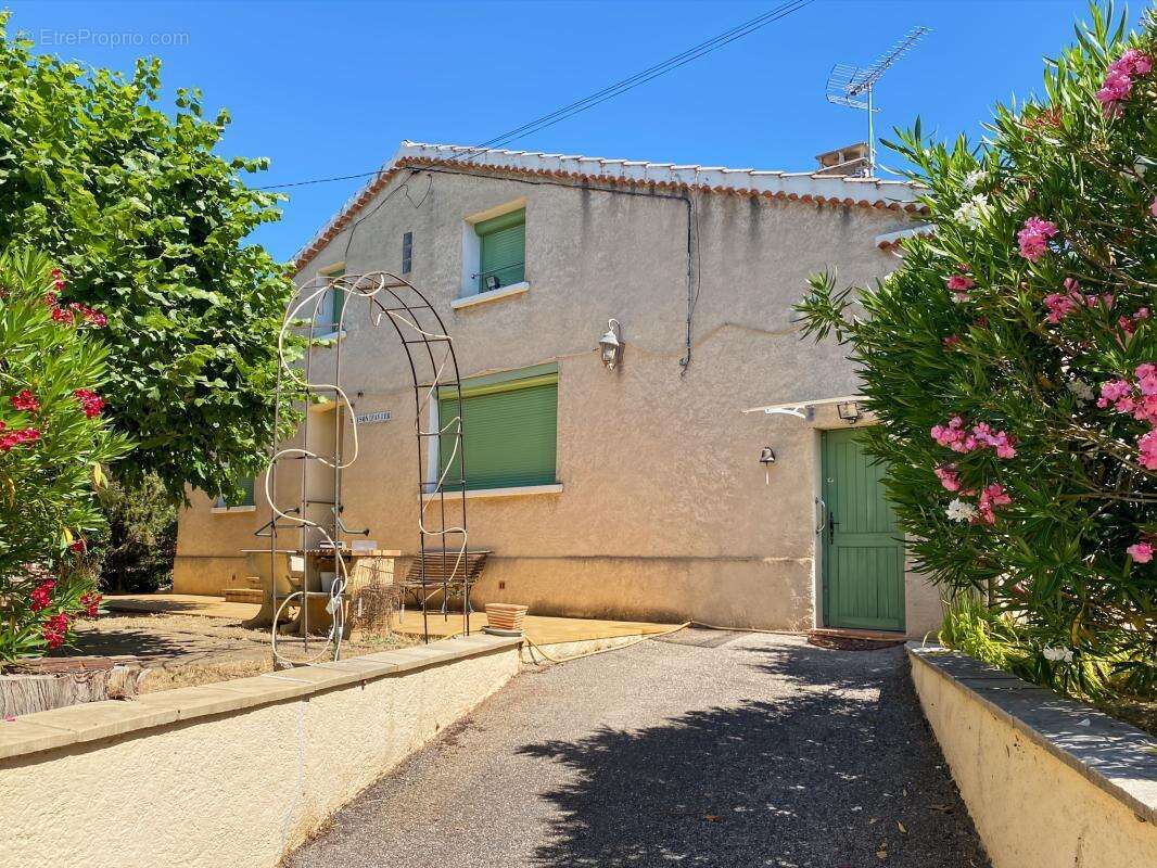 Maison à LA BRILLANNE