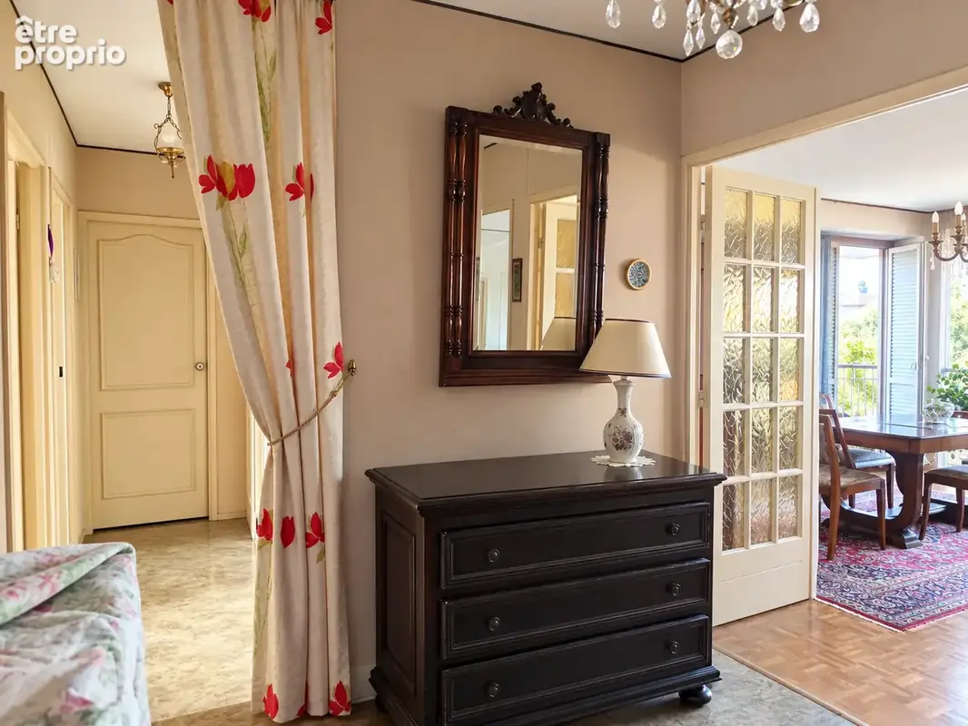 Appartement Type 4 avec garage cave et parking - photo 3