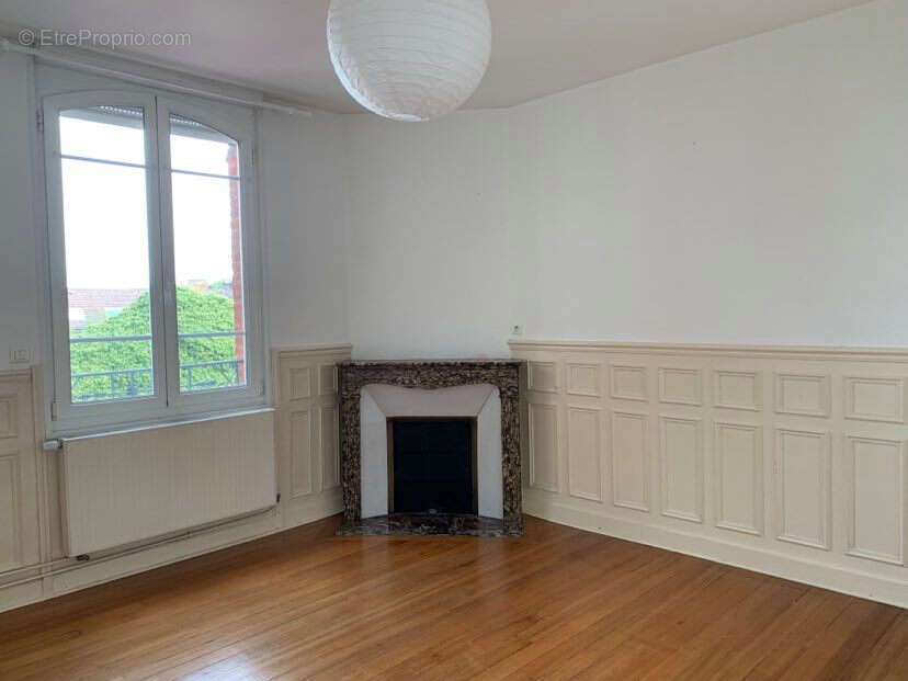 Appartement à COMPIEGNE