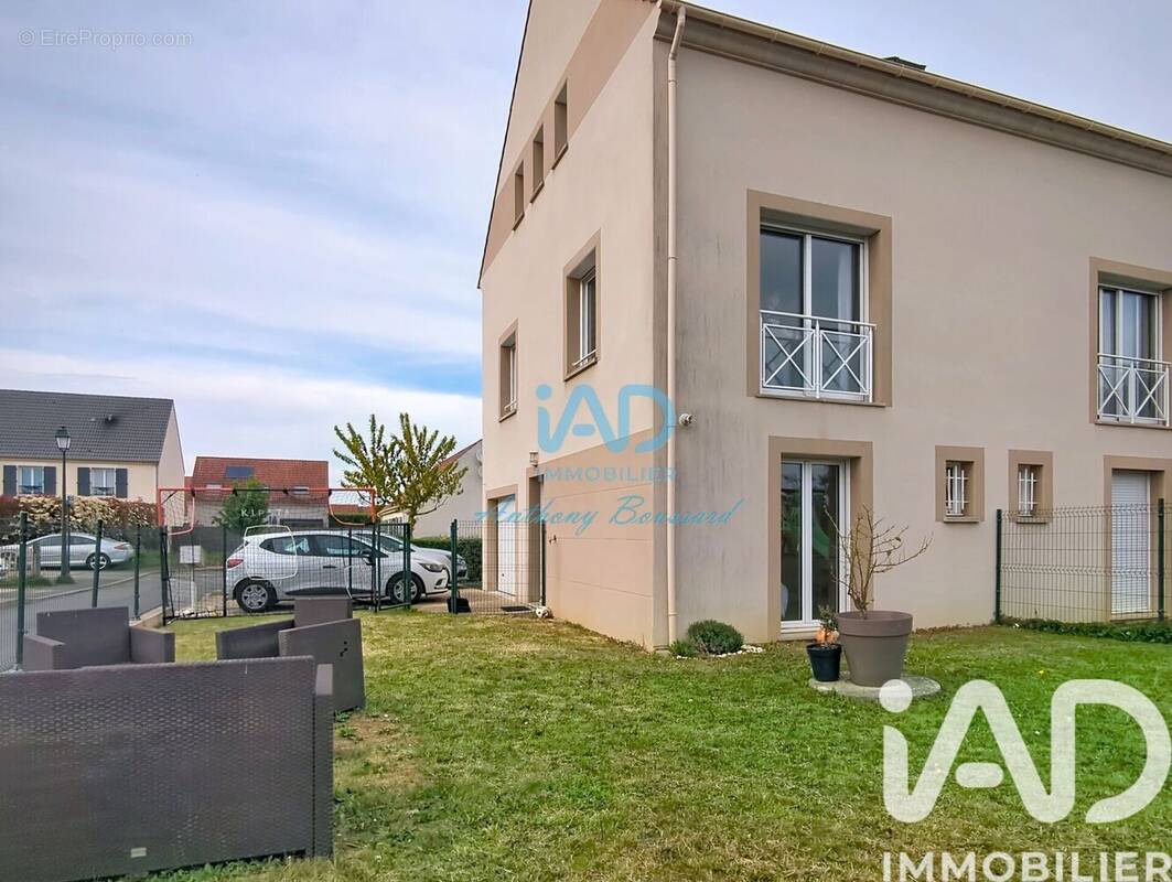 Photo 1 - Maison à MARLES-EN-BRIE