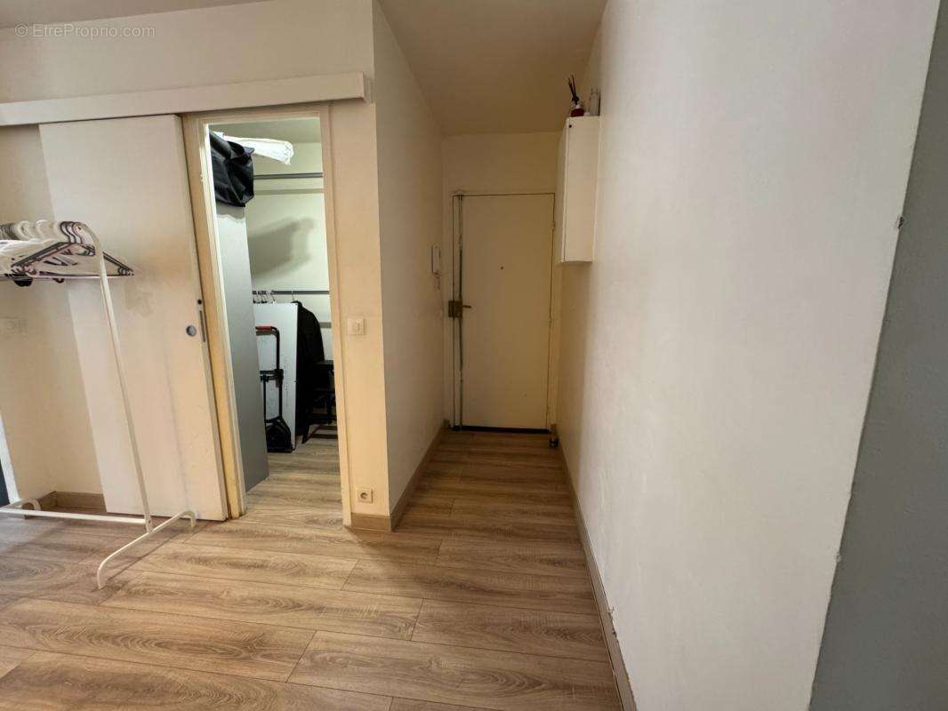 Appartement T2 lumineux sans travaux - Val Sud Argenteuil - Parking, cave - Gare à 7 min à pied - photo 3