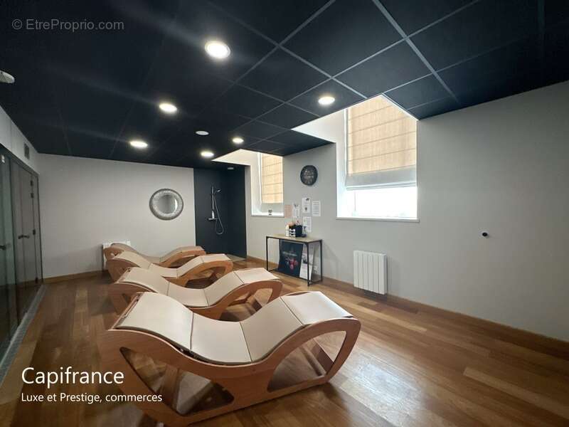 Commerce à BARNEVILLE-CARTERET