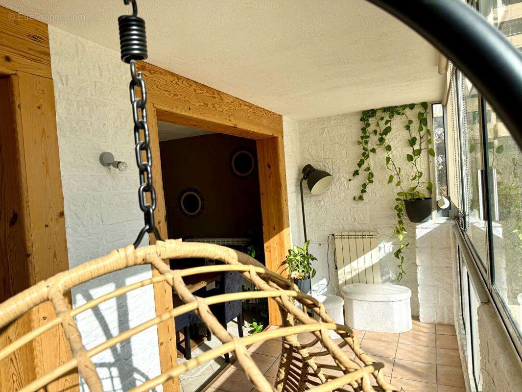 Appartement à VITROLLES