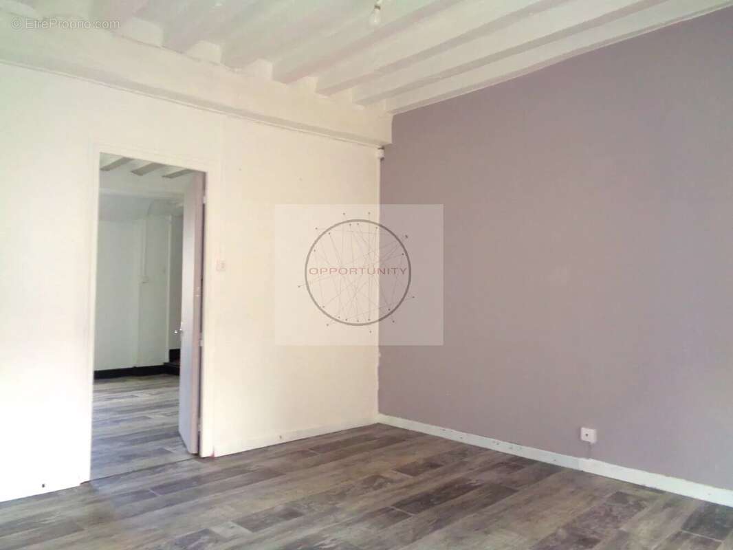 Maison à USSY-SUR-MARNE