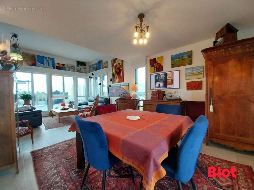 Appartement à NANTES
