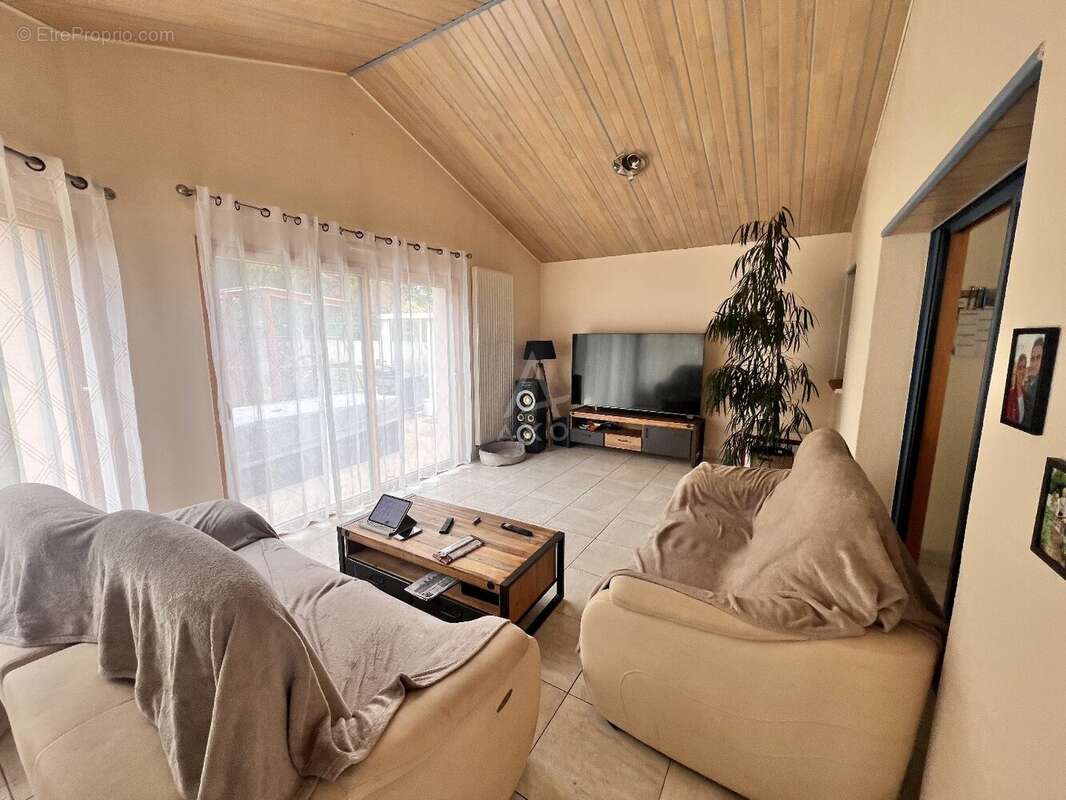 Maison à TREIZE-SEPTIERS