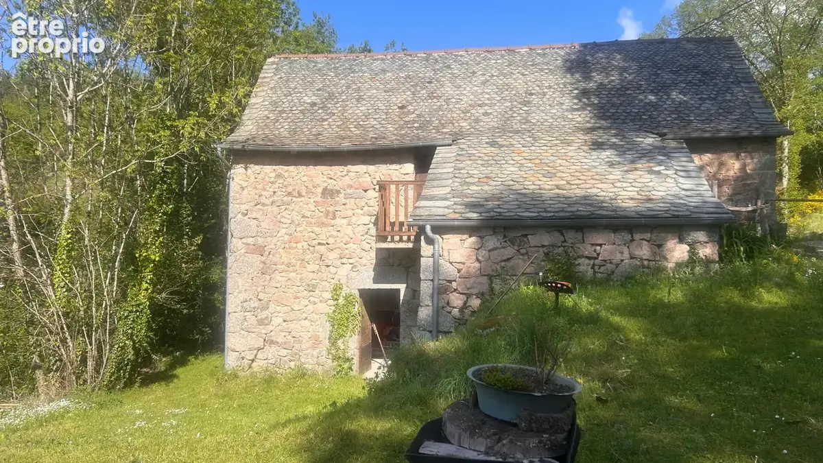 Ensemble en pierre d'exception aux portes de l'Aubrac : 4 maisons restaurées, piscine & patio - PROCHE ESTAING - photo 17