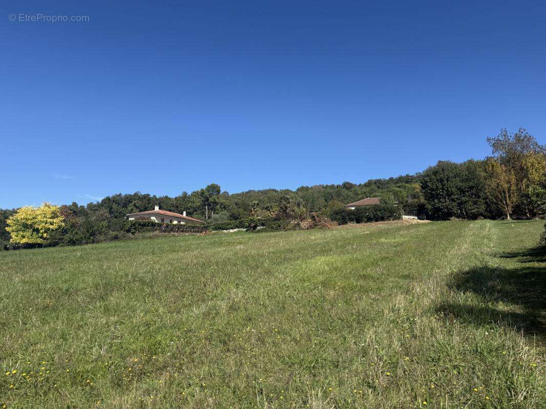 Terrain à POMPIGNAN