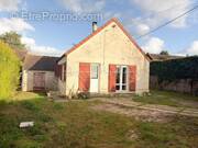 Photo 1 - Maison à THIERS-SUR-THEVE