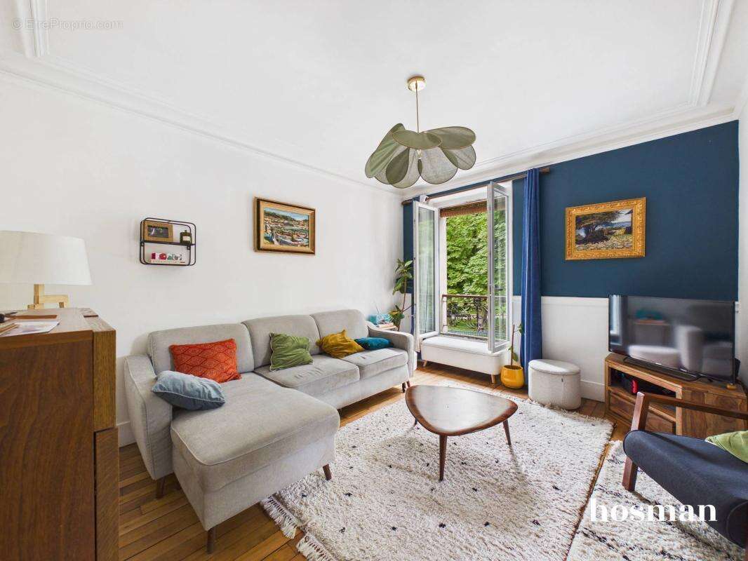 Appartement à PARIS-14E