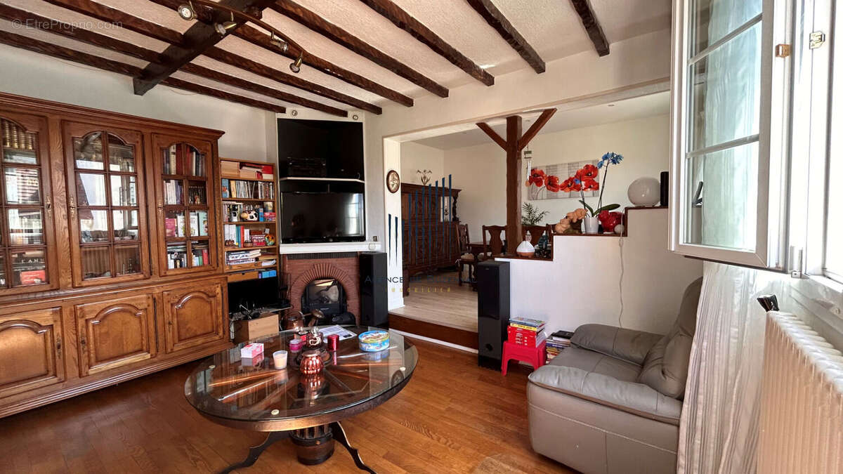 Appartement à RUEIL-MALMAISON