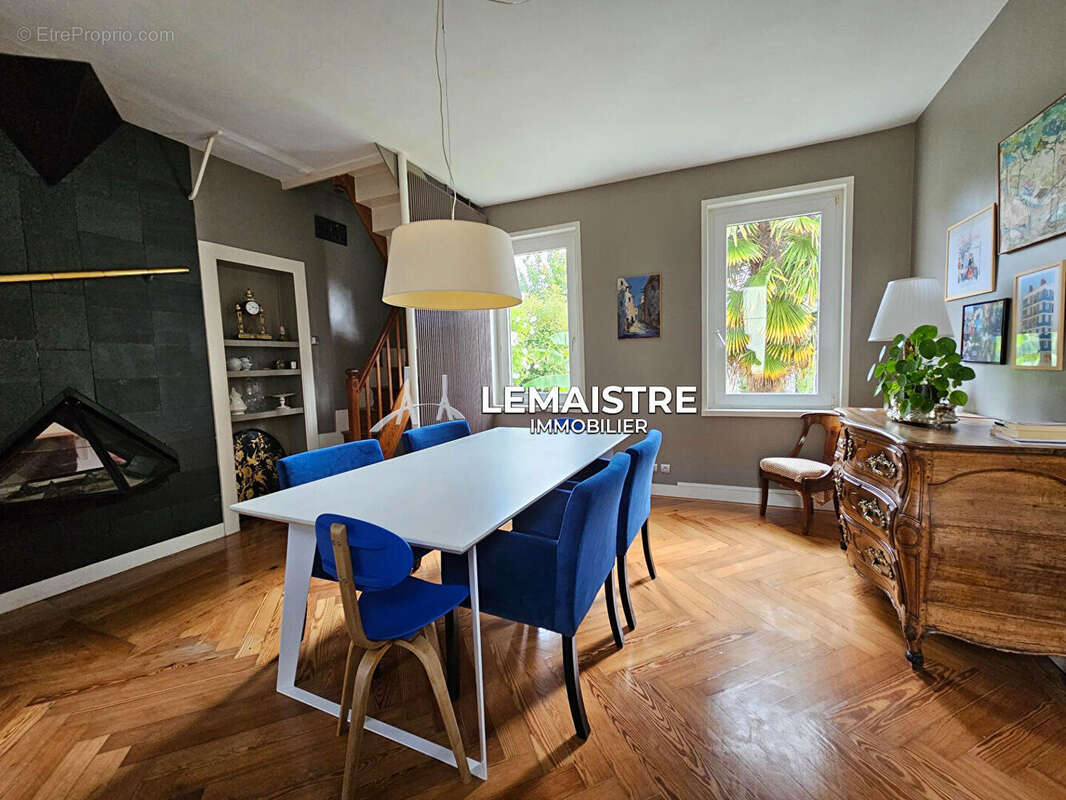 Maison à MONTIVILLIERS