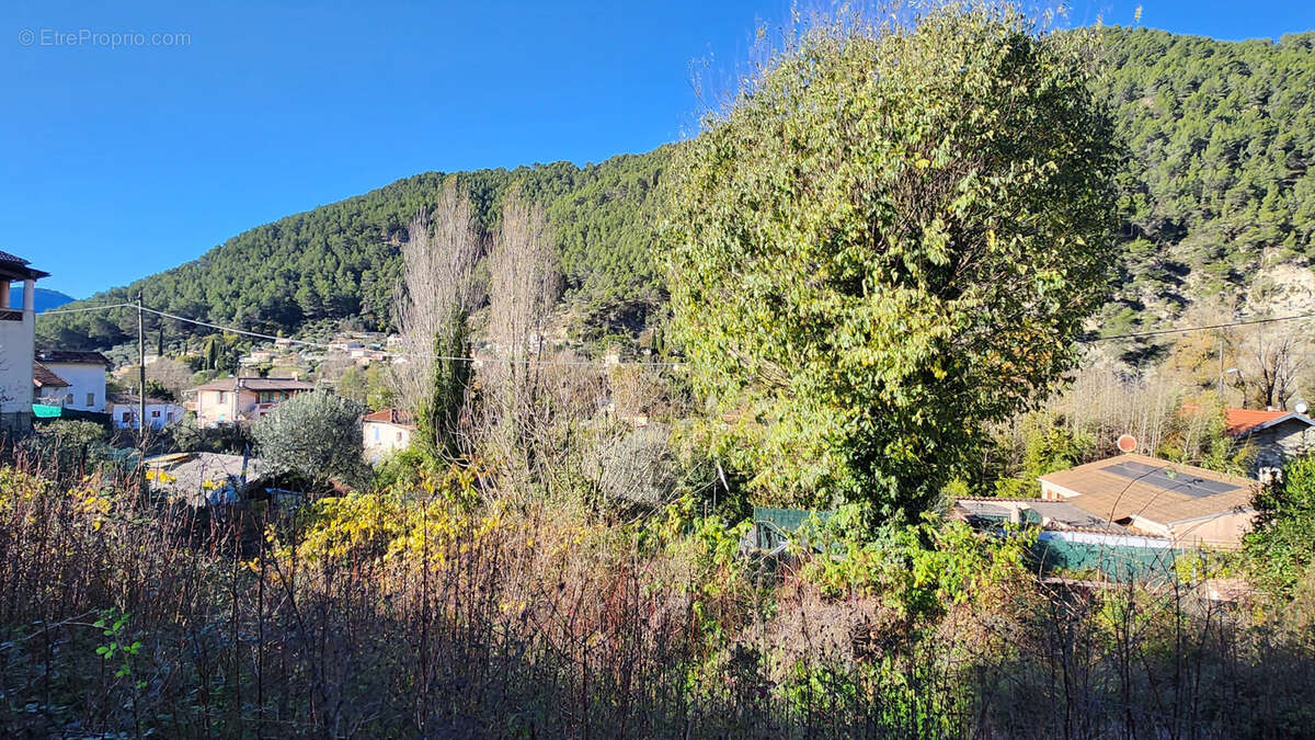 Peillon:  baisse de prix !  terrain a batir, offrant vue degagee, village, ecole et commodites a pied - photo 4