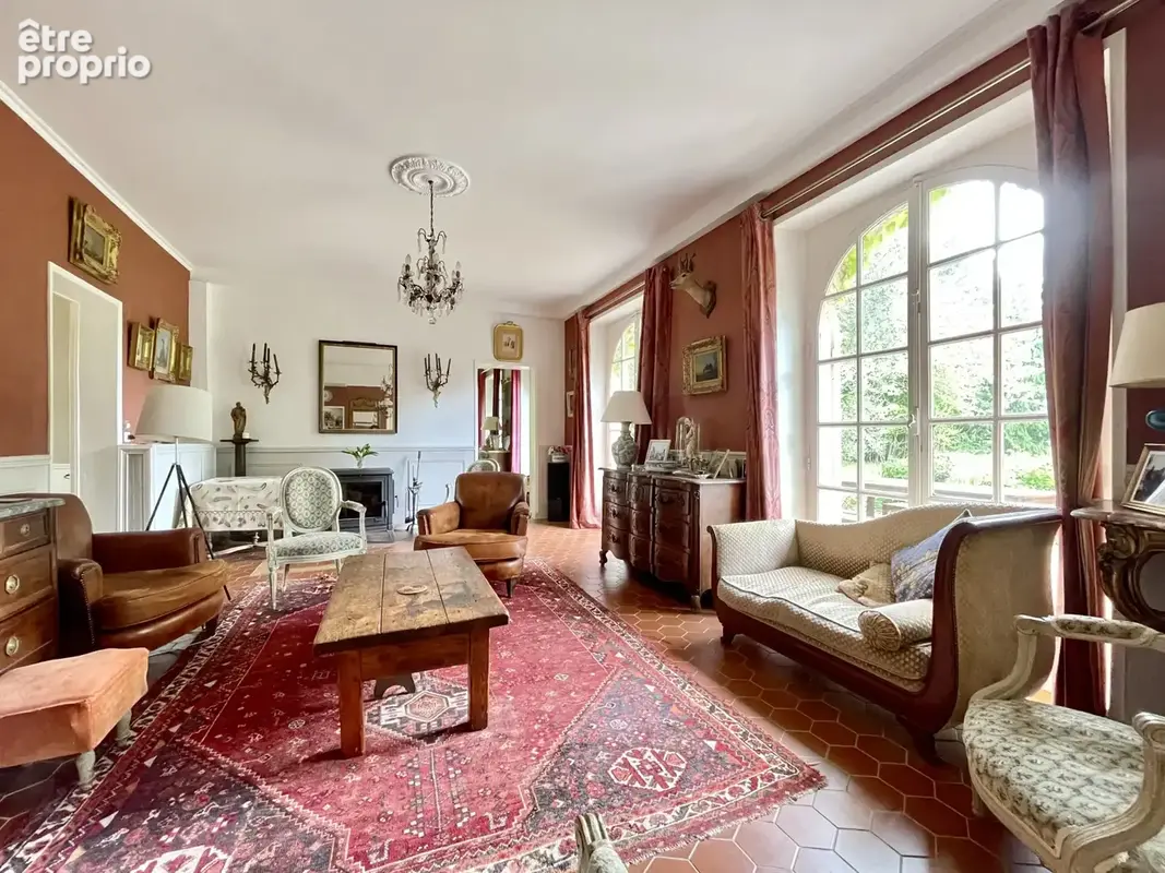 Maison Bourgeoise de 270m2 aux portes de Caen - photo 5