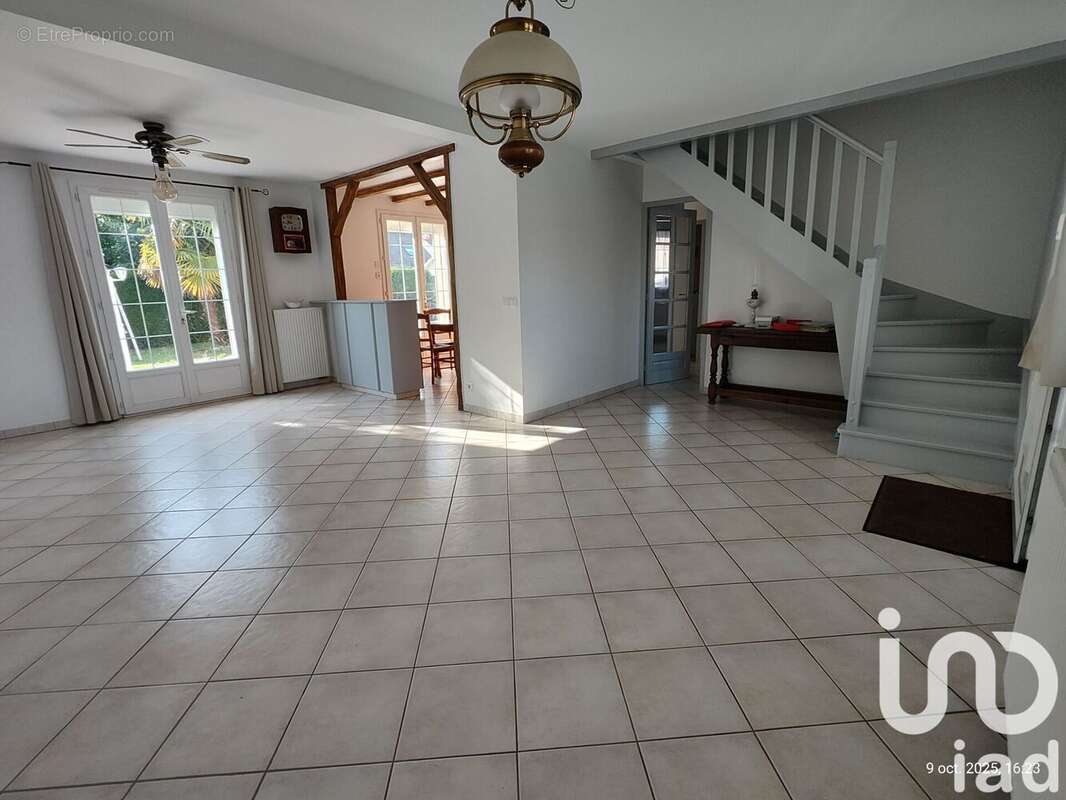 Photo 3 - Maison à LISSES