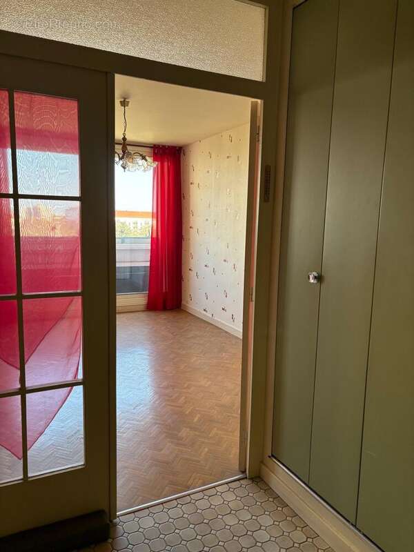 Photo 6 - Appartement à CHALON-SUR-SAONE