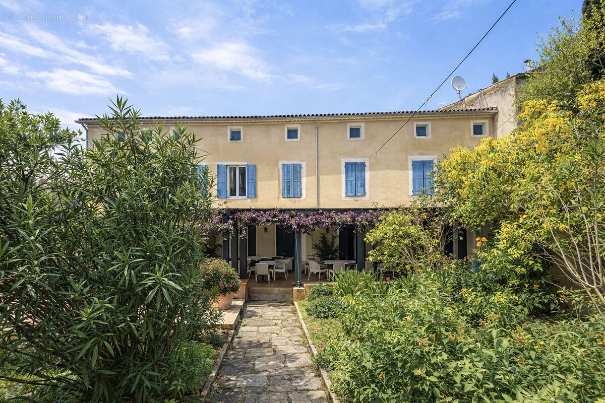 Maison à MALAUCENE
