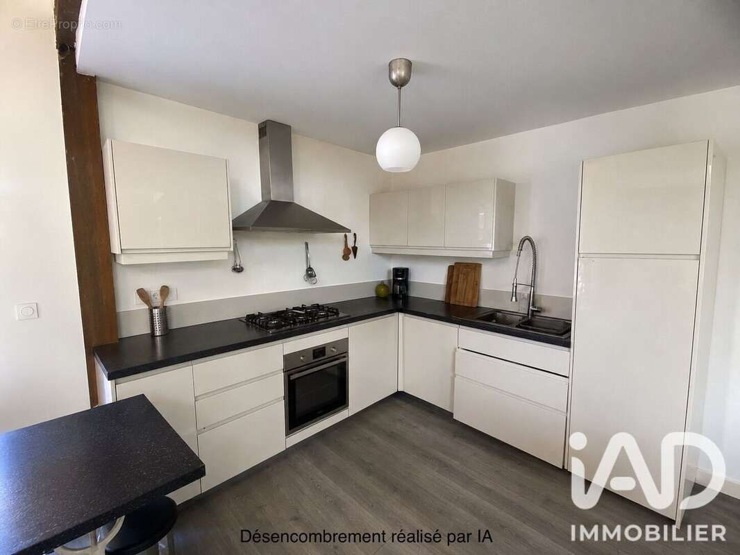 Maison 132 m² à Le Ham  - photo 3