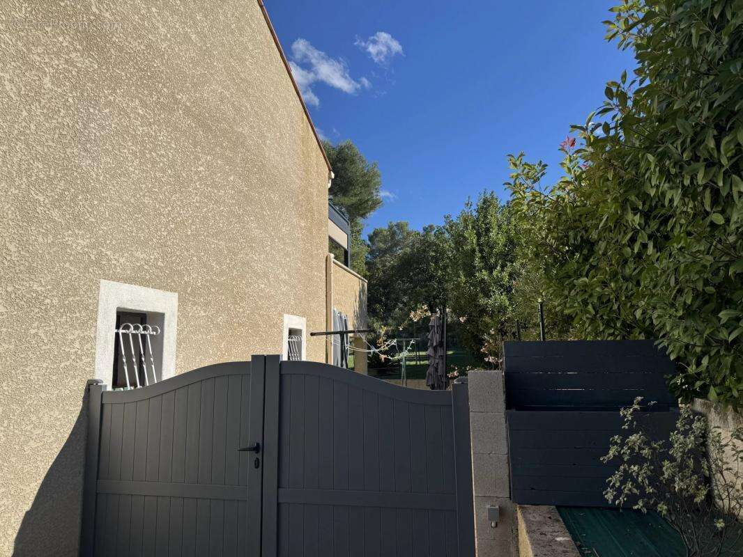 Maison à SAINT-GENIES-DE-MALGOIRES