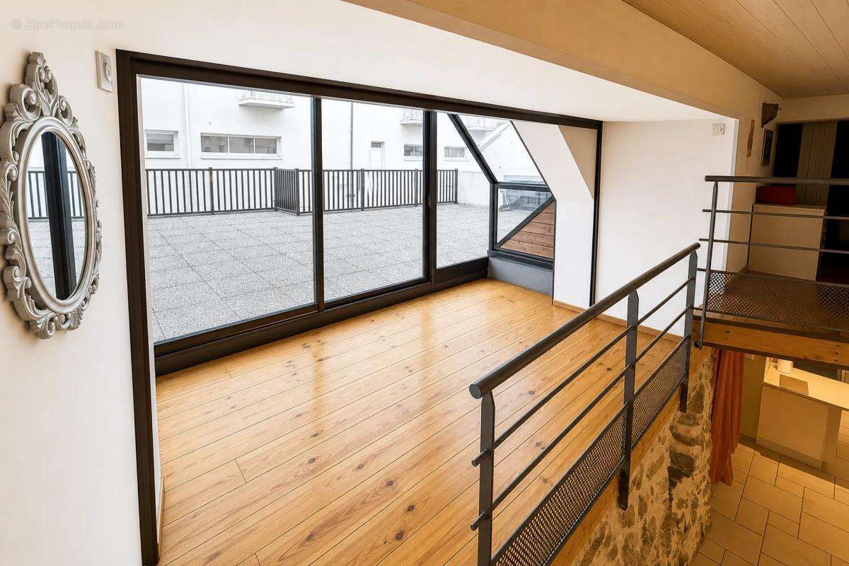 Appartement à AX-LES-THERMES