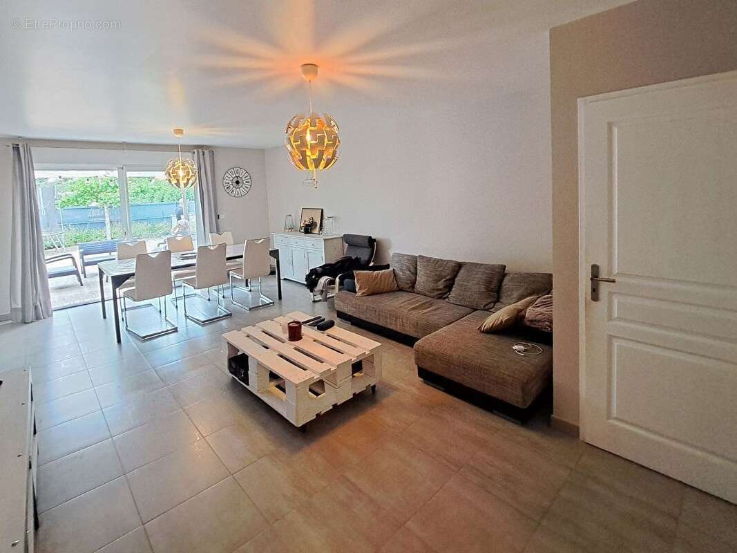 Maison à CHATELLERAULT