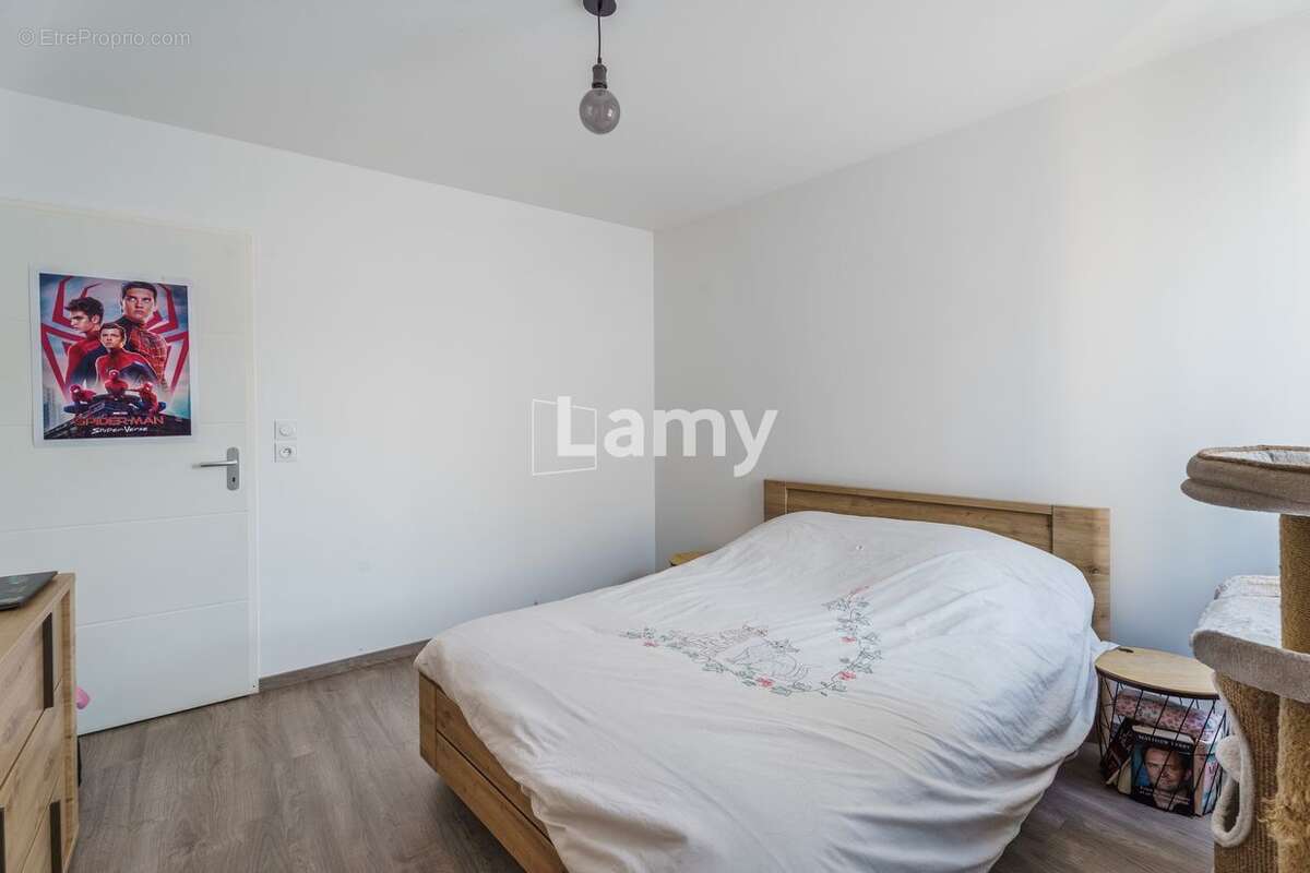 Appartement à TALANT