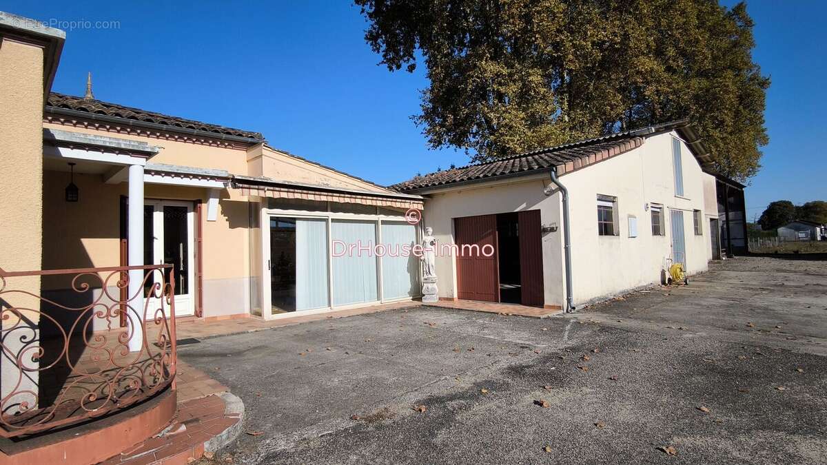 Maison à LONGUEVILLE