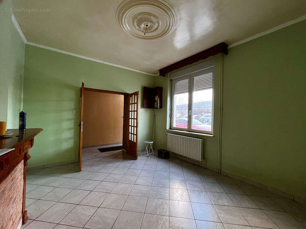Maison  mitoyenne 4 pièce(s) 118 m2 jardin - photo 2