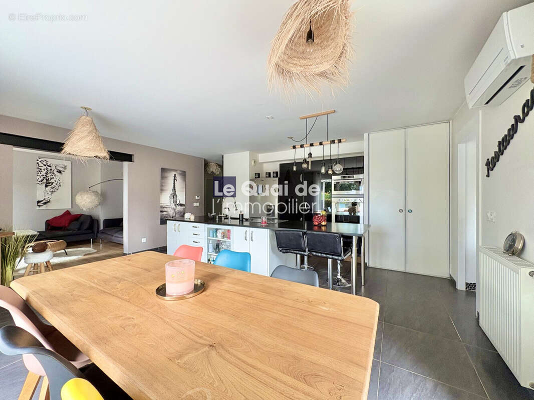 Appartement à CROLLES