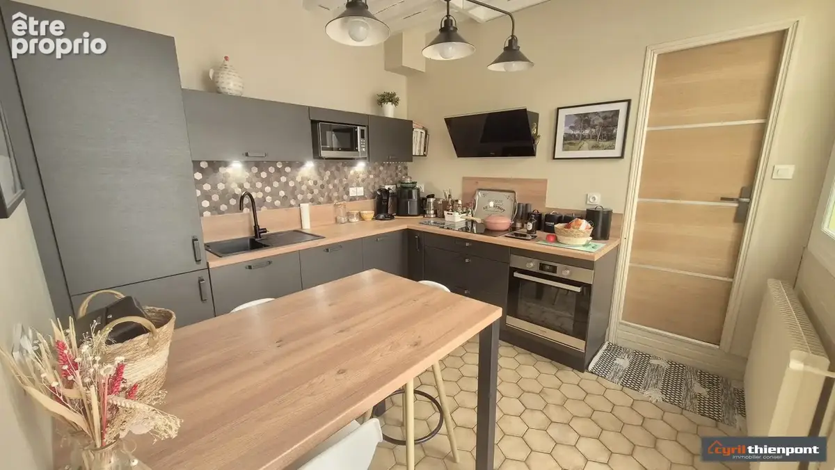 Maison 4 pièces 133 m² à vendre à Airaines (80270) - photo 2