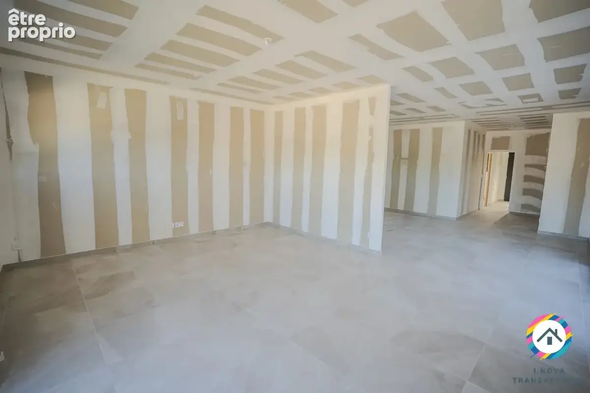 Villa neuve de plain pied- 4 chambres- garage- clim-re2020 - photo 8