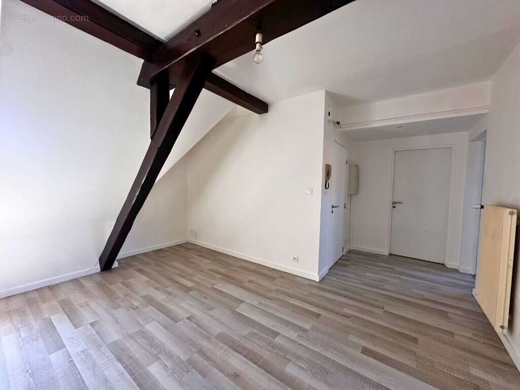 Appartement 43 m² à Soultz-Haut-Rhin  - photo 2