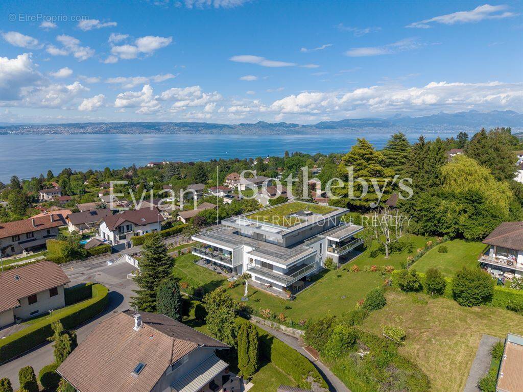 Appartement à EVIAN-LES-BAINS